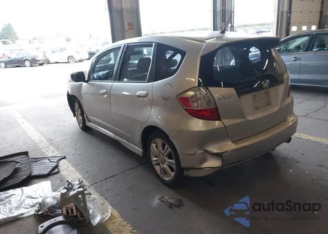 2011 Honda Fit Sport from USA, damaged, VIN JHMGE8H57BC015786